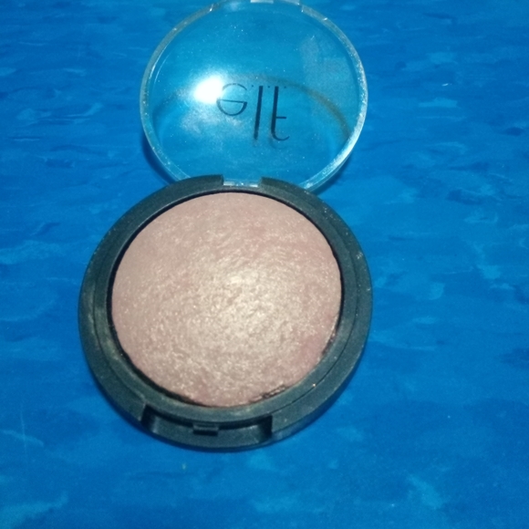GWP: ELF Baked Highlighter in Apricot Glow - Picture 2 of 3